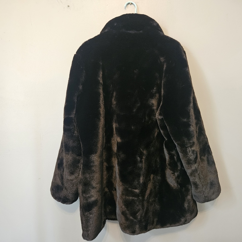 New 2X Coat Mink Faux Fur Hook Front Dark Chocolate Brown Mob Wife Chic Nwt - Picture 4 of 4
